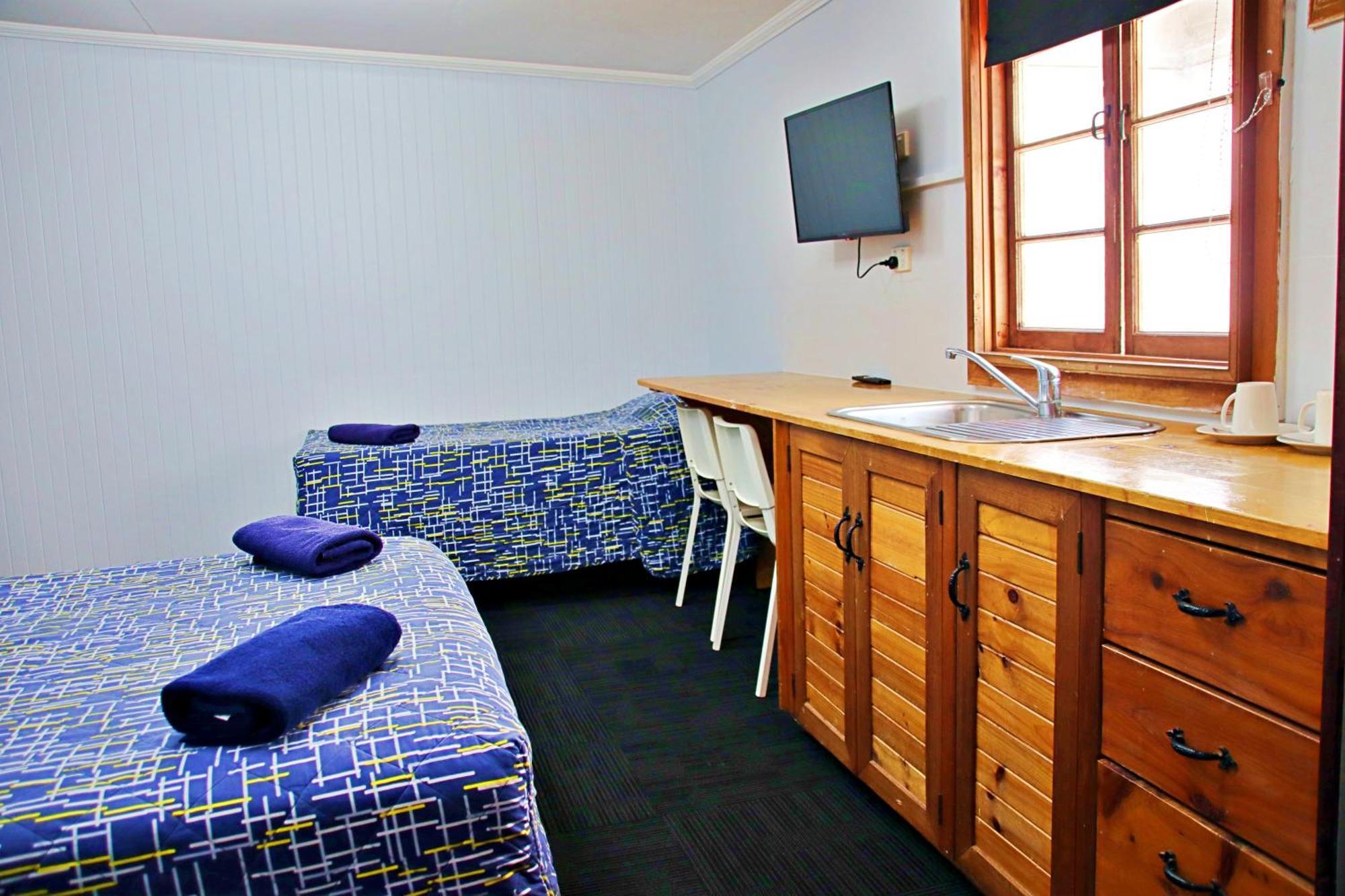 Brisbane Manor Motel Exterior photo